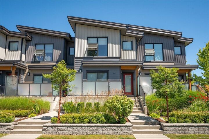 Property Photo:  5240 Dublin Way 102  BC V9T 0H2 