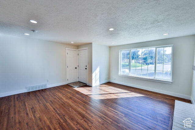 Property Photo:  350 W 2575 N  UT 84015