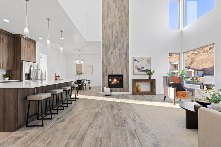 Property Photo: 445 N 250 E 31 UT 84745