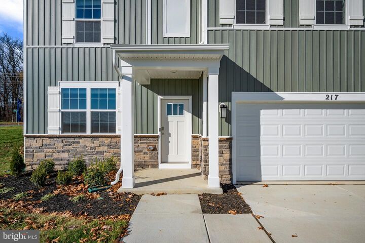 Property Photo: 562 Atkinson Street WV 25442