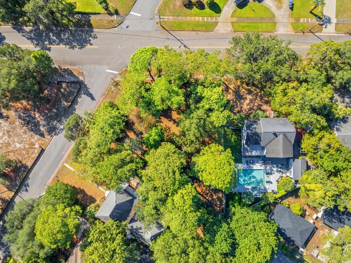 Property Photo:  400 Poinsett Rd.  SC 29577 