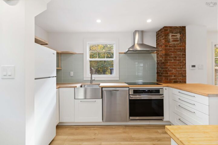 Property Photo: 6026 Cabot Street NS B3K 2K3