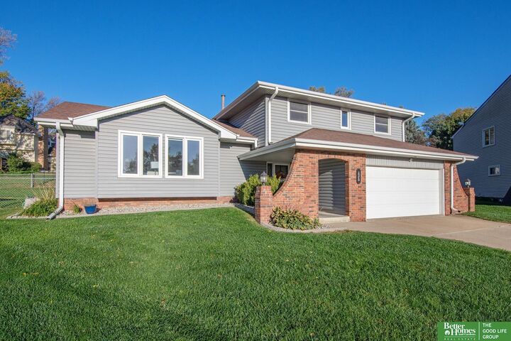 Property Photo: 15219 Dorcas Circle NE 68144