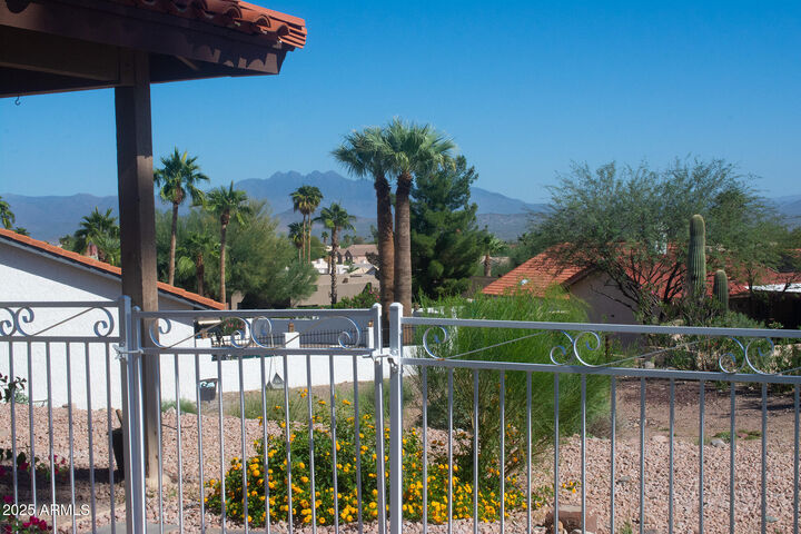 Property Photo: 16449 E Fairlynn Drive AZ 85268