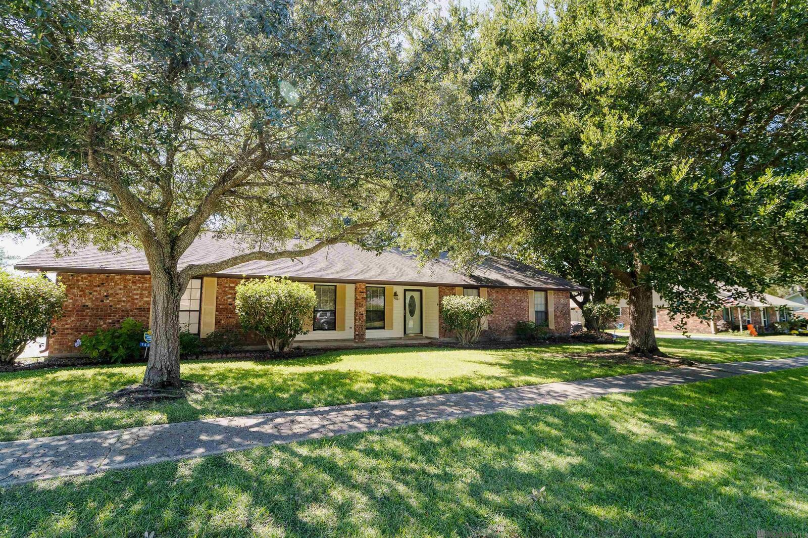 Property Photo:  1448 Eagle Dr  LA 70791 
