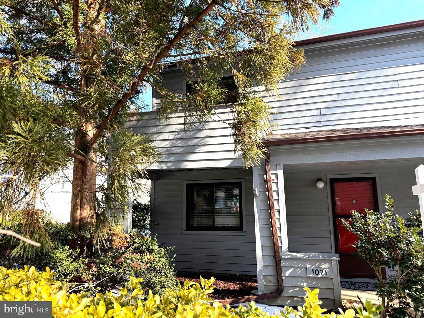 Property Photo: 1071 Cedar Ridge Court MD 21403