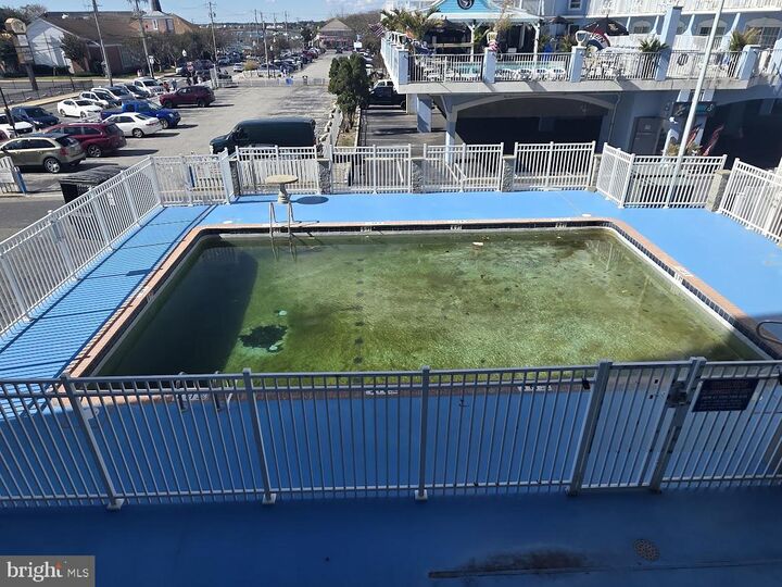 Property Photo:  401 Atlantic Avenue 506  MD 21842