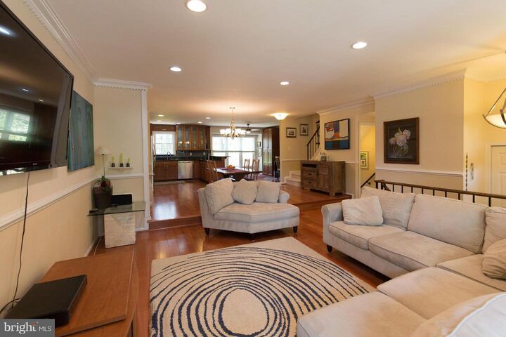 Property Photo:  3100 Windwood Farms Drive  VA 22124