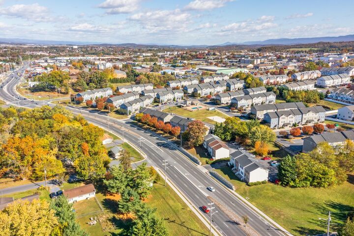 Property Photo:  2217 Reservoir St  VA 22801