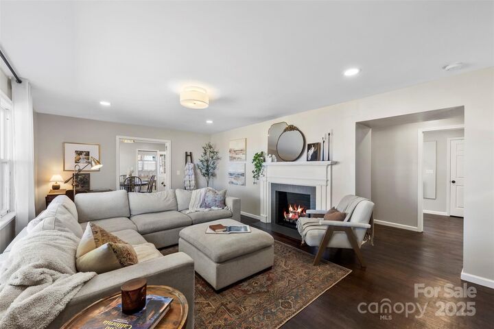 Property Photo: 411 S Battleground Avenue NC 28086