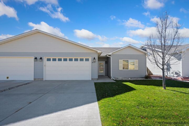 Property Photo: 4547 Rock Springs St WY 82001