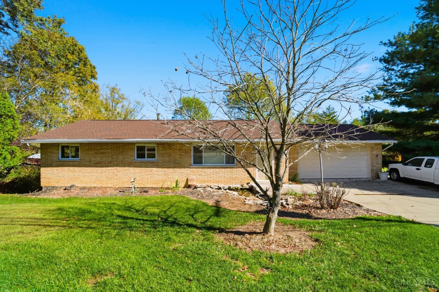 Property Photo:  9208 West Road  OH 45002