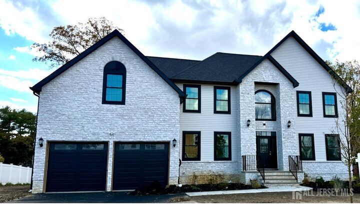4 Kristia Court  East Brunswick NJ 08816 photo