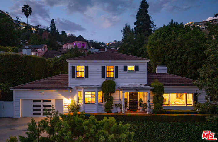 1455 Belfast Dr  Los Angeles CA 90069 photo