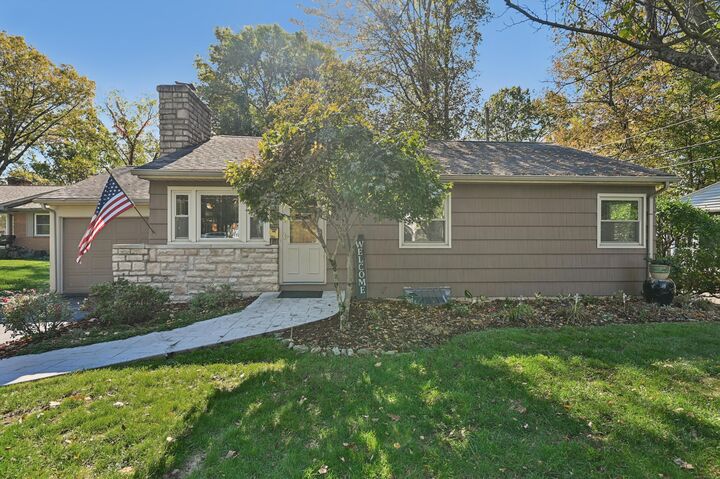 685 Yaronia N Drive  Columbus OH 43214 photo