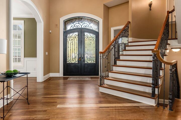 Property Photo:  5359 Gordon Way  OH 43017
