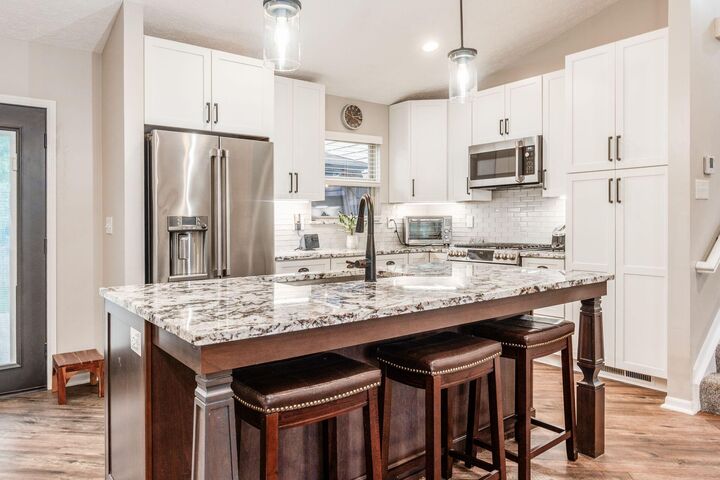Property Photo:  2817 Westrock Drive  OH 43026