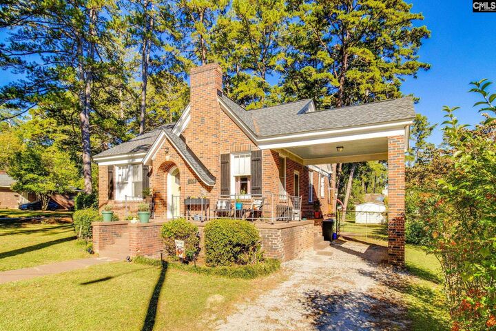 Property Photo:  901 Sycamore  SC 29203