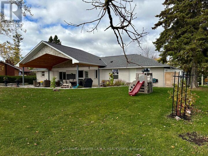 Property Photo:  126 Park Street  ON L0E 1E0