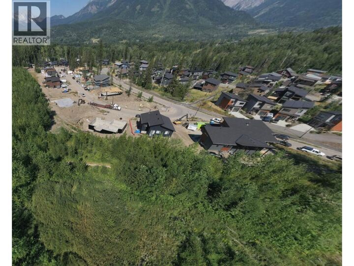 Property Photo:  Lot 90 Montane Parkway  BC V0B 1M4 