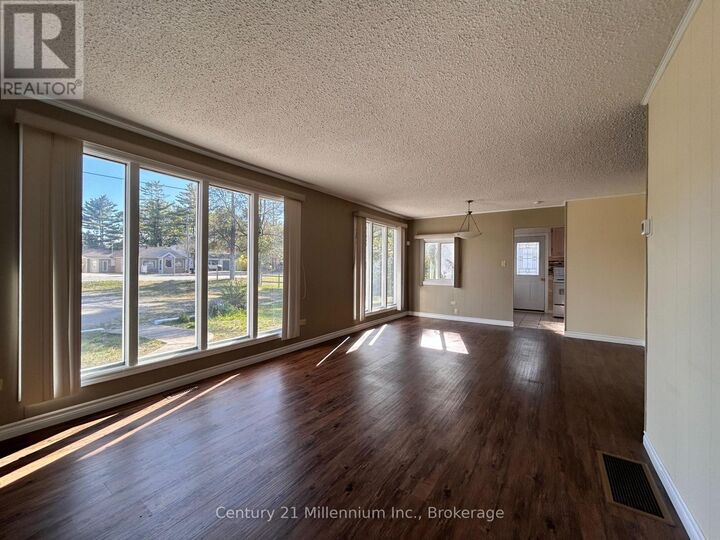 Property Photo: 1310 Mosley Street ON L9Z 2C9