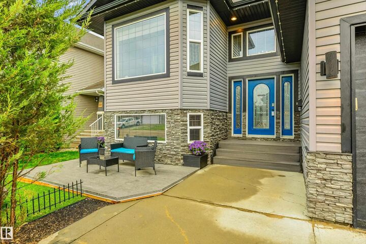 Property Photo:  60 Huntington Crescent  AB T7X 0A9 