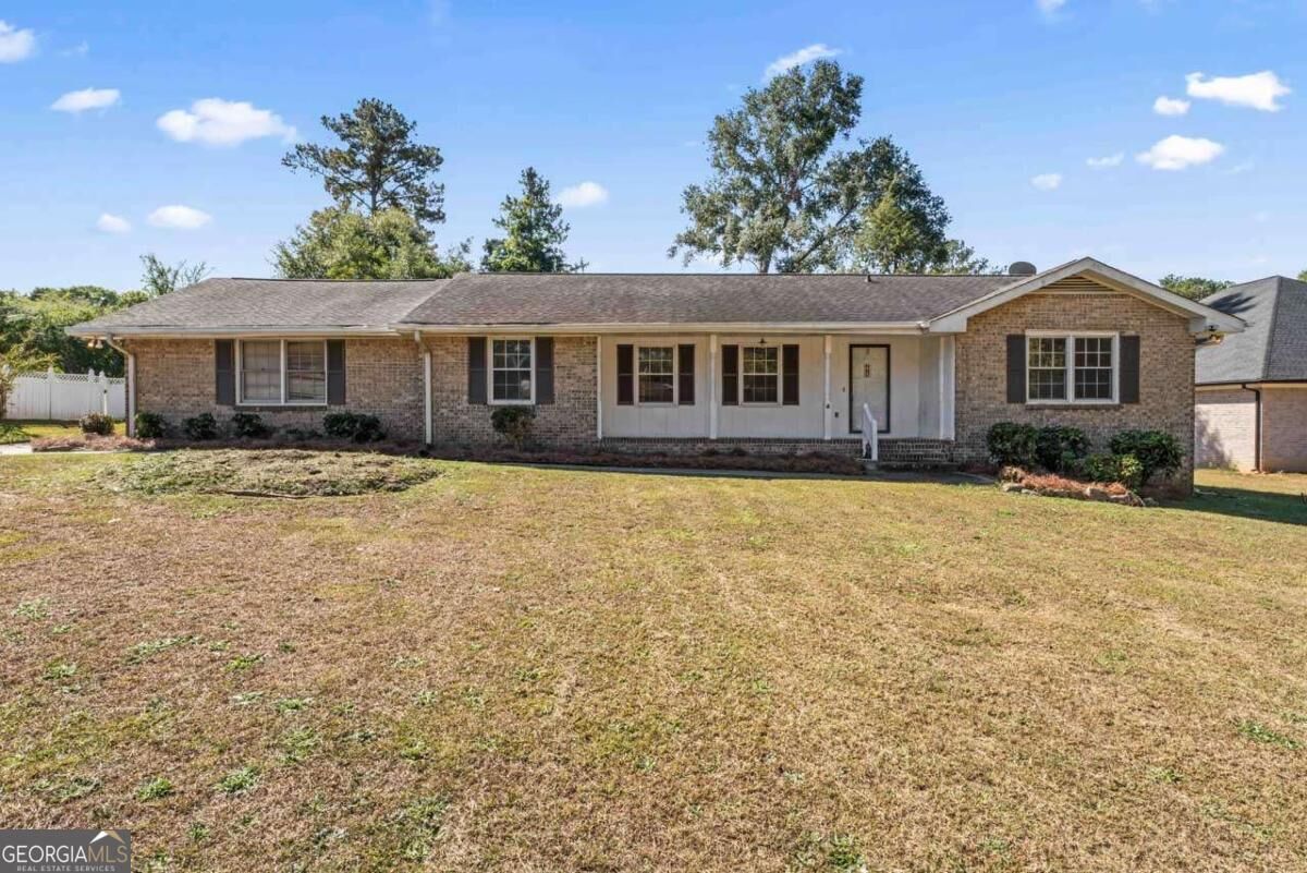 Property Photo:  1699 Brenda Drive  GA 30236 
