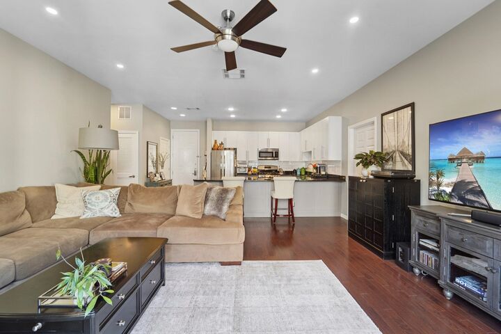 Property Photo: 1301 Adams St 406 NJ 07030