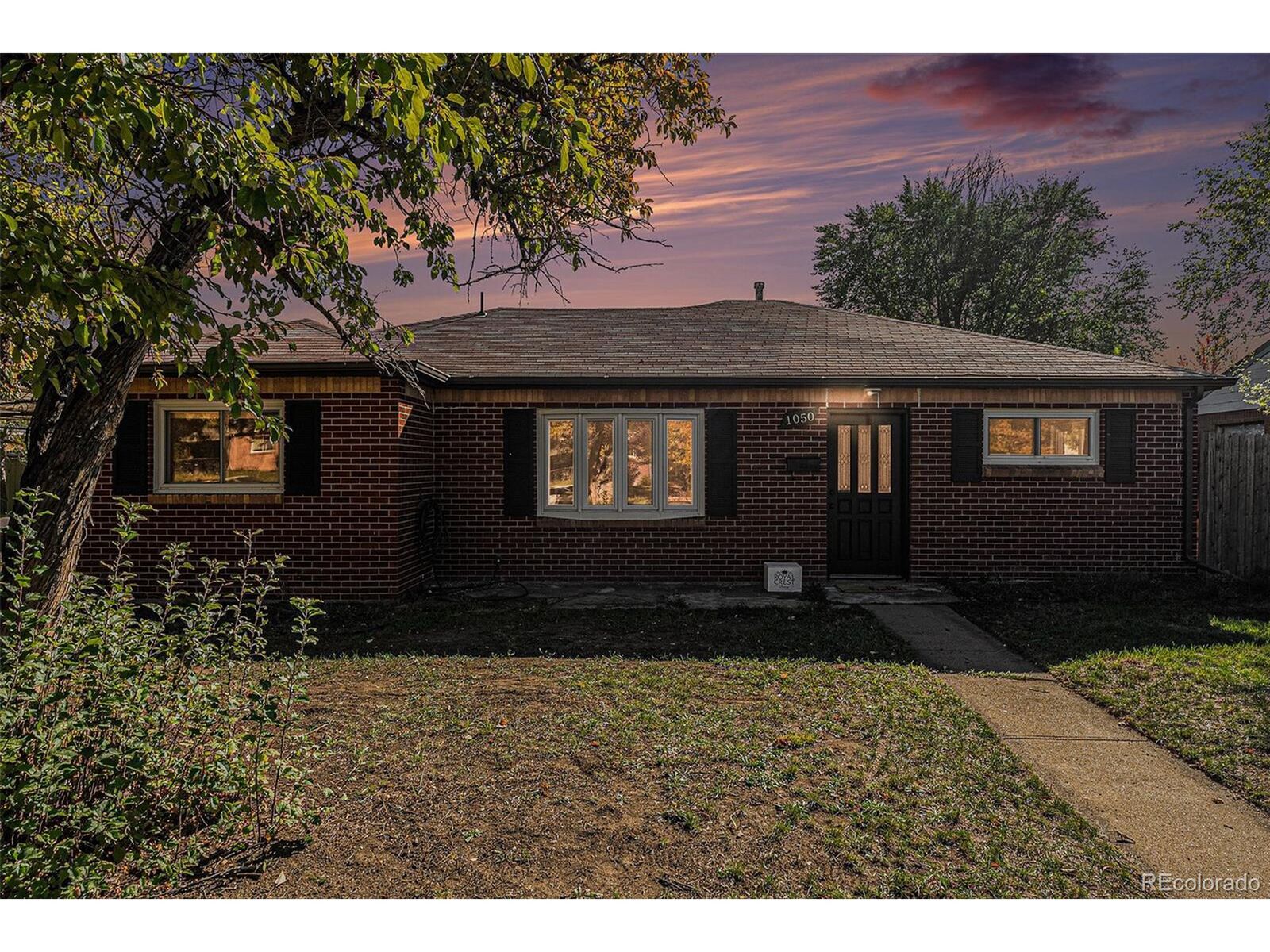 Property Photo:  1050 Elm Pl  CO 80229 