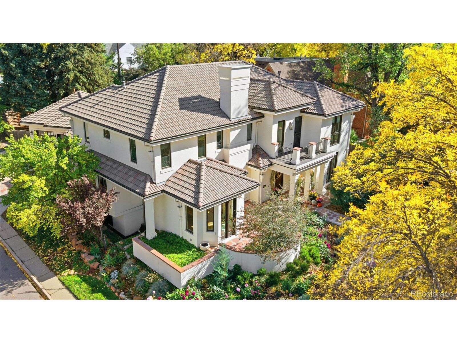 Property Photo:  274 Vine St  CO 80206 