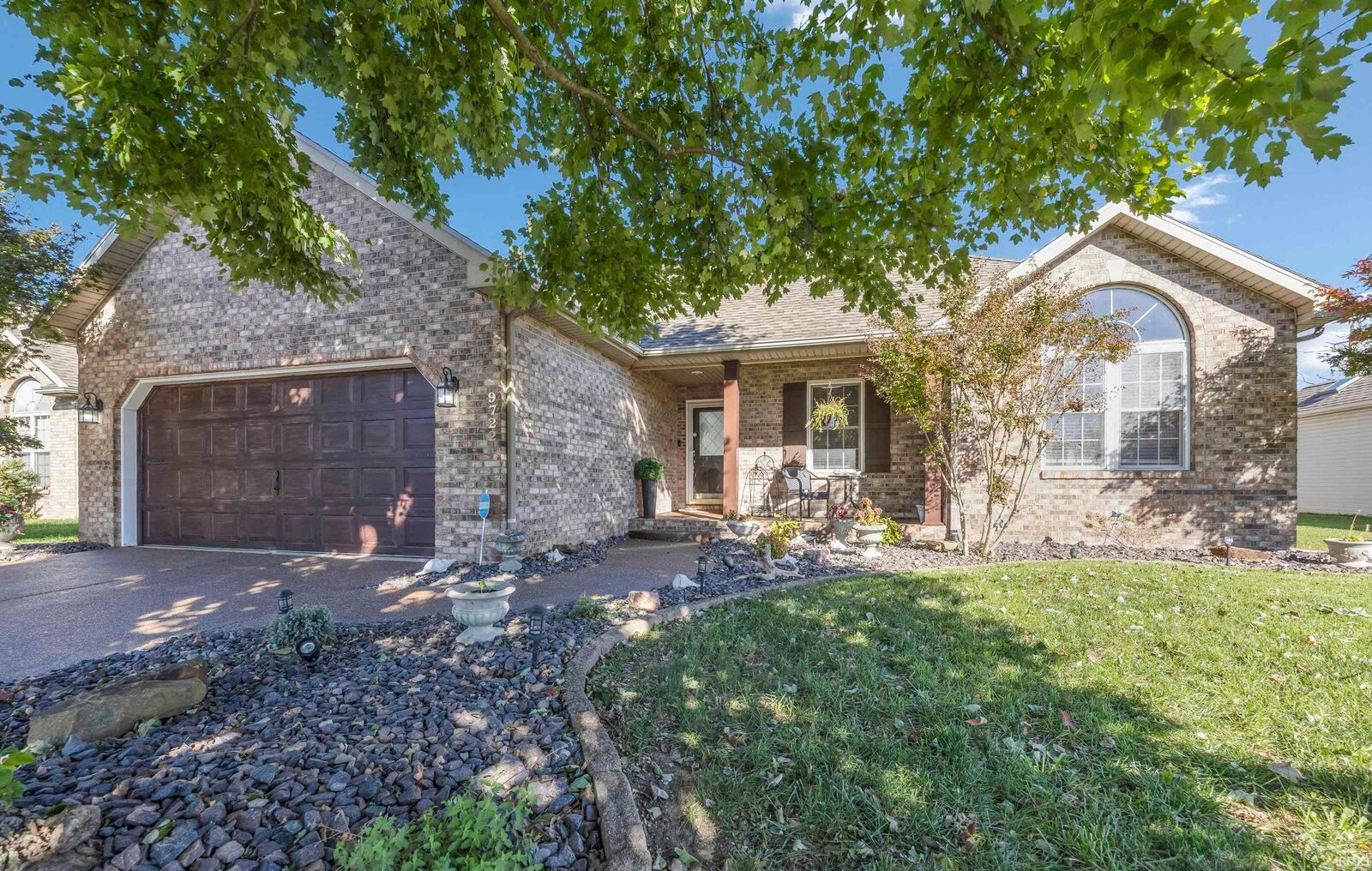 Property Photo:  9722 Rabbit Run Drive  IN 47630