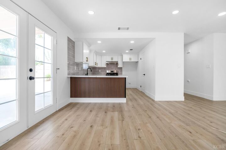 Property Photo:  3731 S Mountain Court  CA 93277