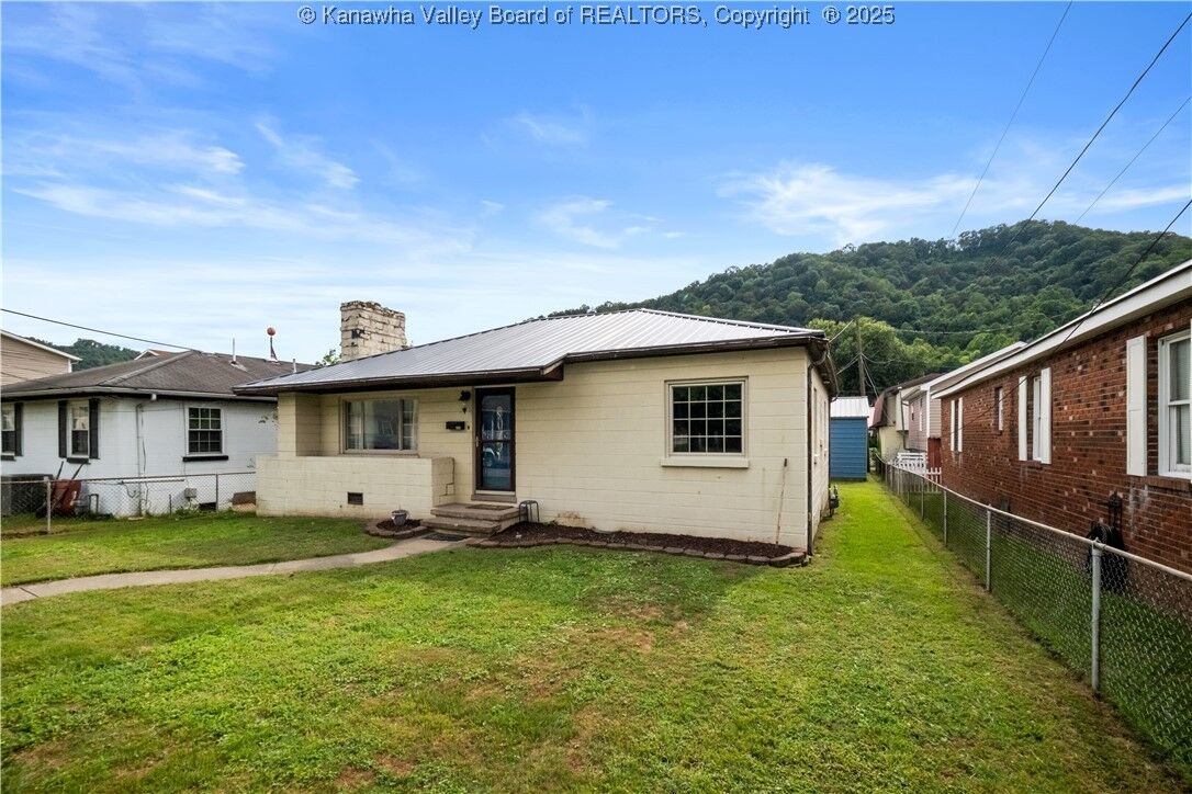 Property Photo:  8811 California Avenue  WV 25315