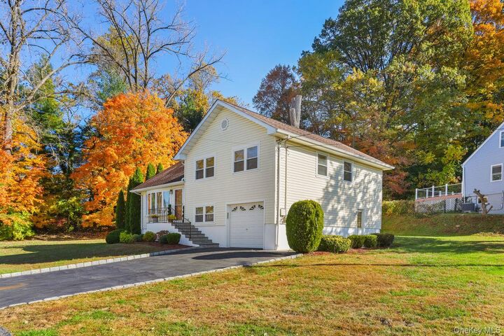 Property Photo: 270 Pembrook Drive NY 10710