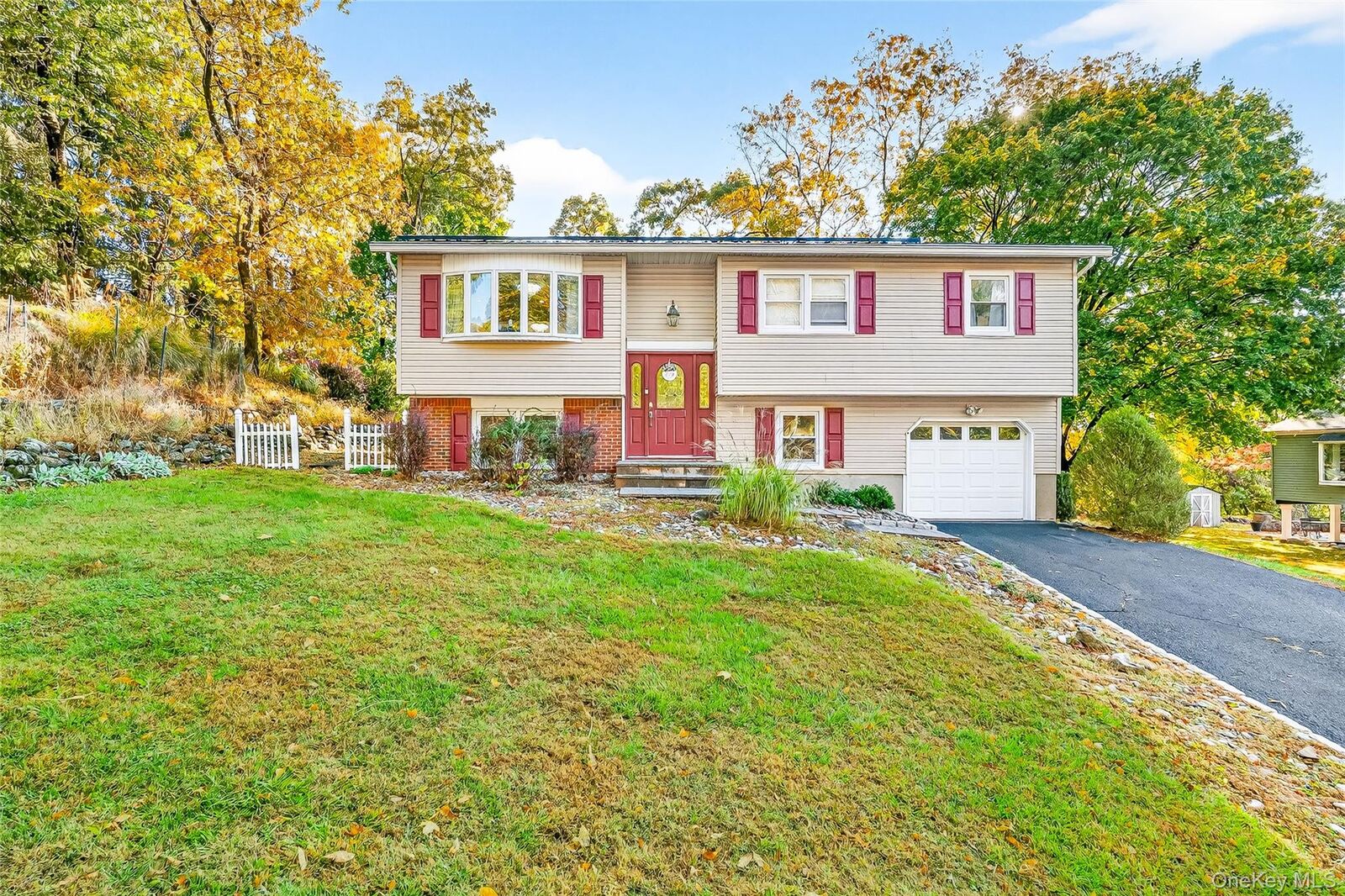 Property Photo:  9 Ann Avenue  NY 10980