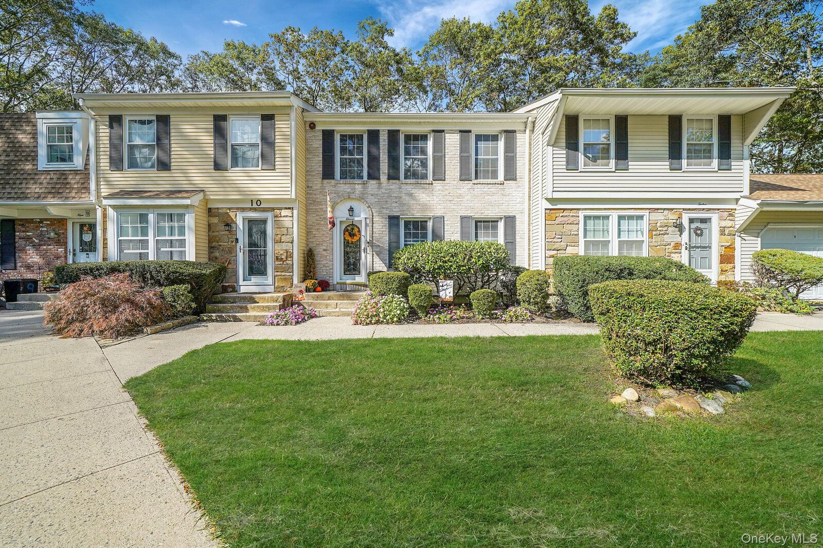 Property Photo:  11 Bartlett Commons  NY 11980