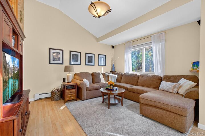 Property Photo:  15 Woodbine Drive  NY 10541 