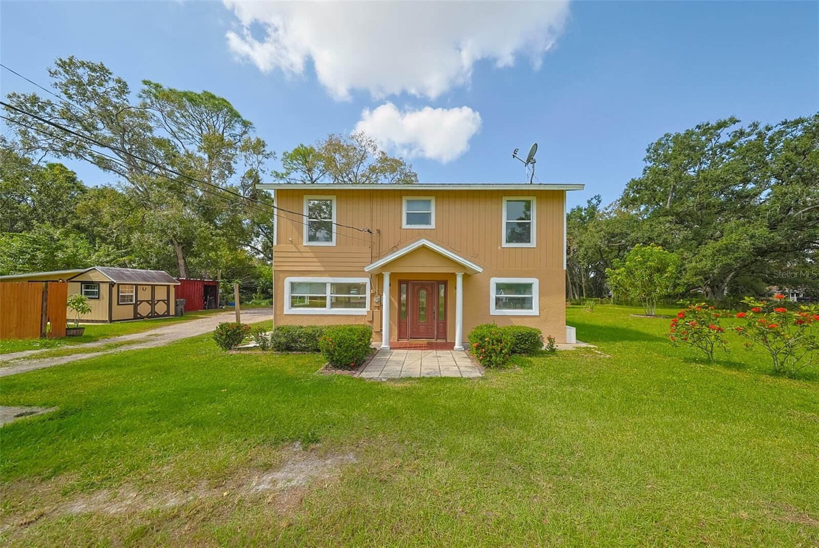 Property Photo:  2417 S 66th Street  FL 33619