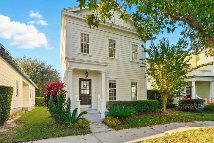 Property Photo: 1108 Oak Pond Drive FL 34747