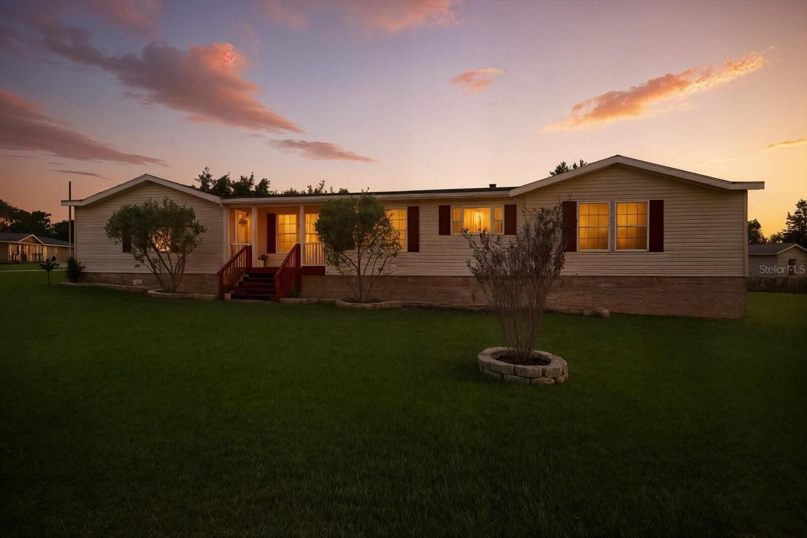 Property Photo:  6264 SE 142nd Lane  FL 34491 