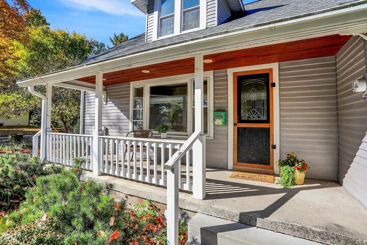 Property Photo:  500 W Sycamore Street  IN 46077