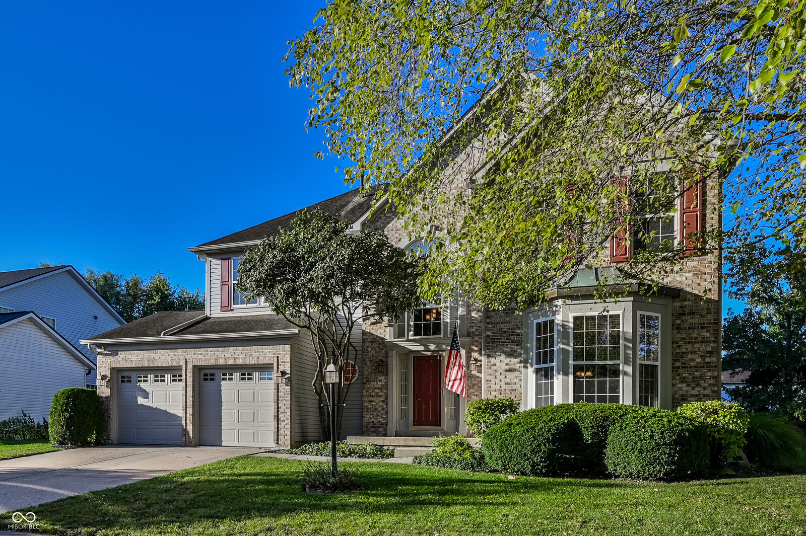 Property Photo:  5305 Breakers Way  IN 46033