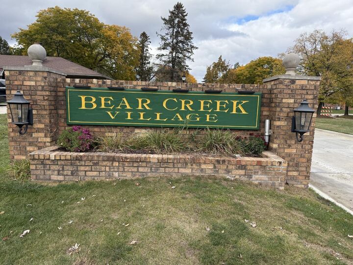 Property Photo: 8751 Forest Court MI 48093