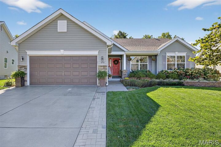 490 Pleasant Breeze Drive  Wentzville MO 63385 photo