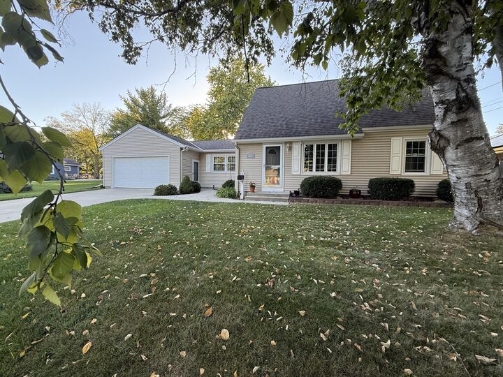 W160n8969 Madison Ave  Menomonee Falls WI 53051 photo
