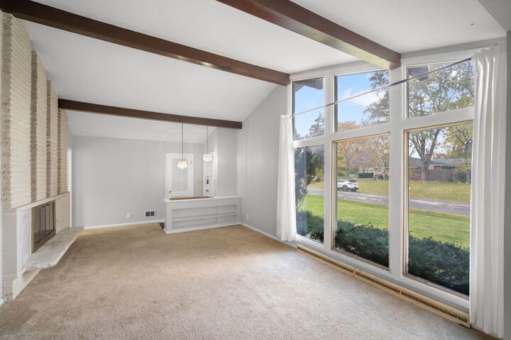 Property Photo:  9505 W Orinda Ct  WI 53224