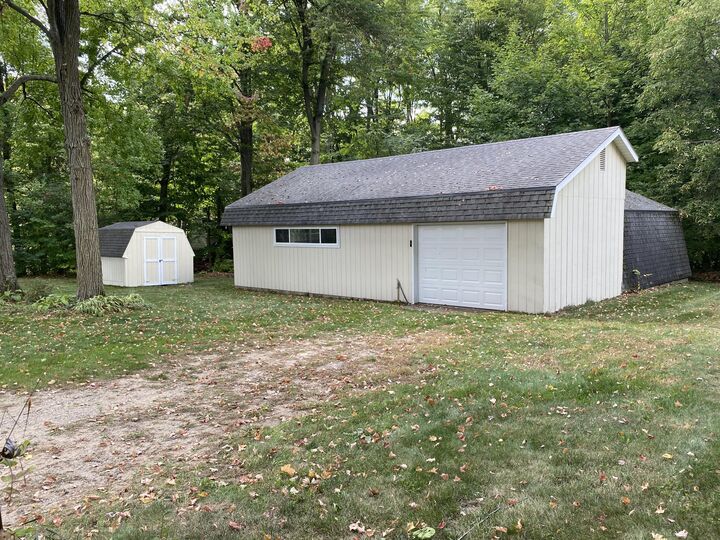 Property Photo:  233 N Westwood Avenue  MI 49412