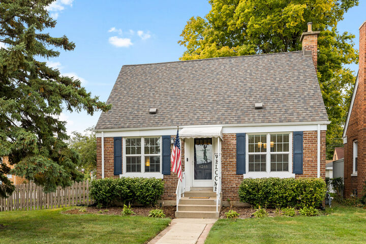 4246 Forest Avenue  Brookfield IL 60513 photo