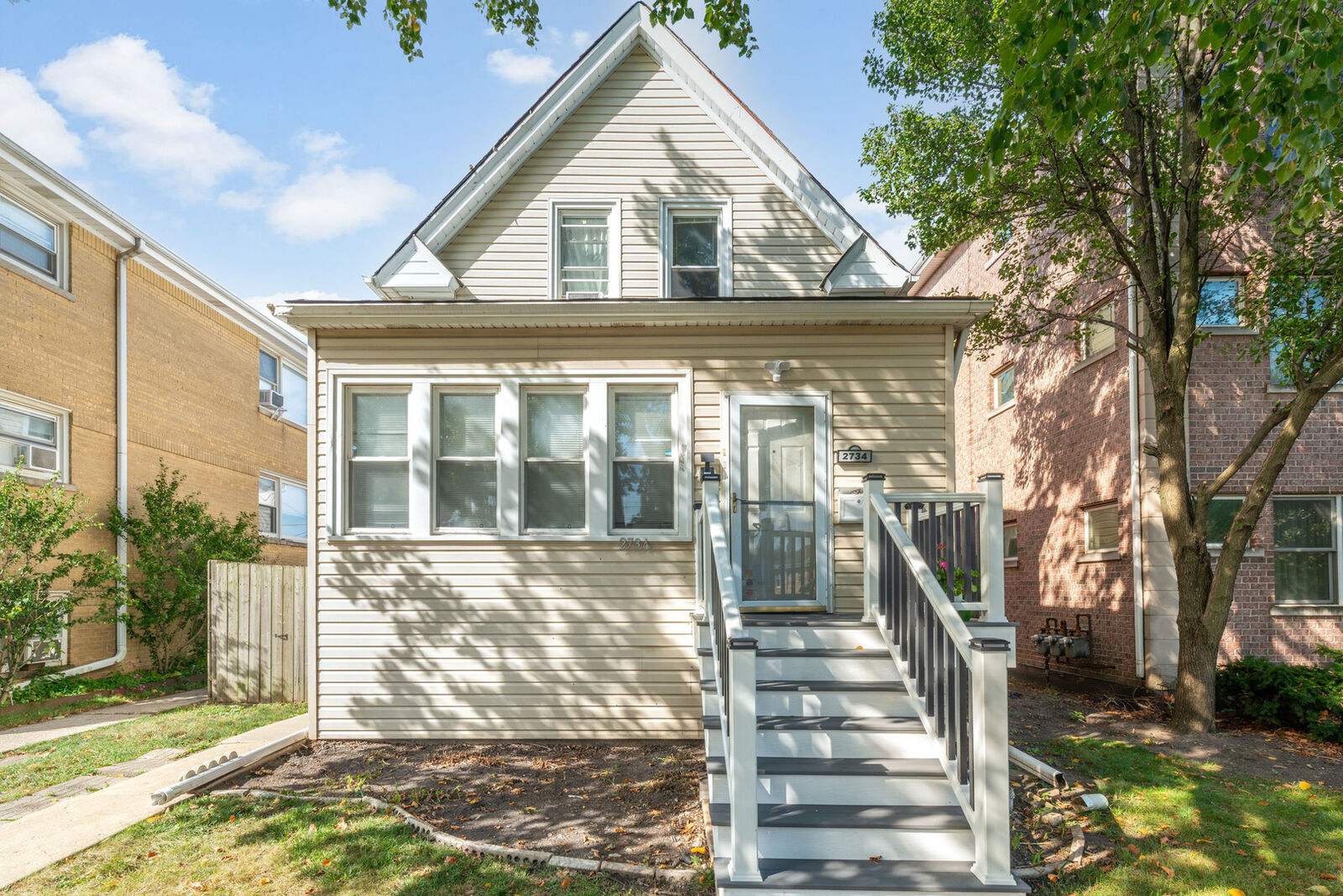 Property Photo:  2734 N 74th Court  IL 60707