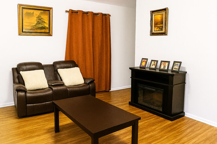 Property Photo: 7219 S Wood Street IL 60636